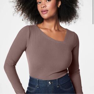 NWT Spanx ribbed stretch long sleeve asymmetrical top size small
